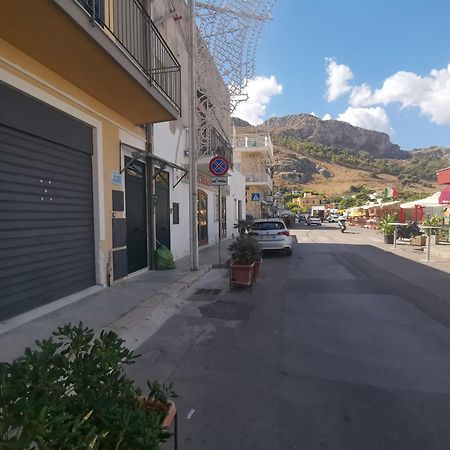 B&B Una Terrazza Sul Golfo Di Сферакавало Екстериор снимка