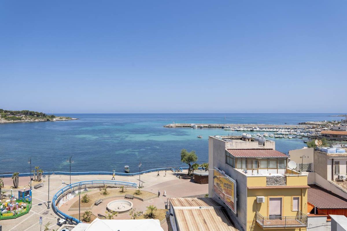 B&B Una Terrazza Sul Golfo Di Сферакавало Екстериор снимка