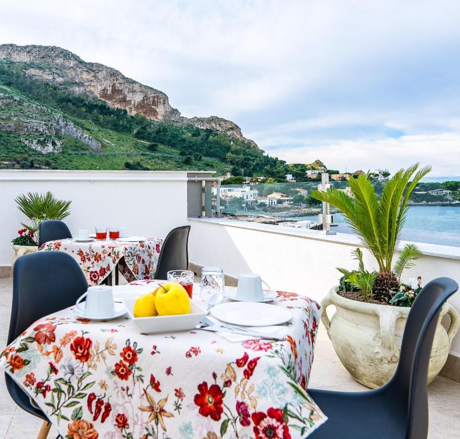 B&B Una Terrazza Sul Golfo Di Сферакавало Екстериор снимка