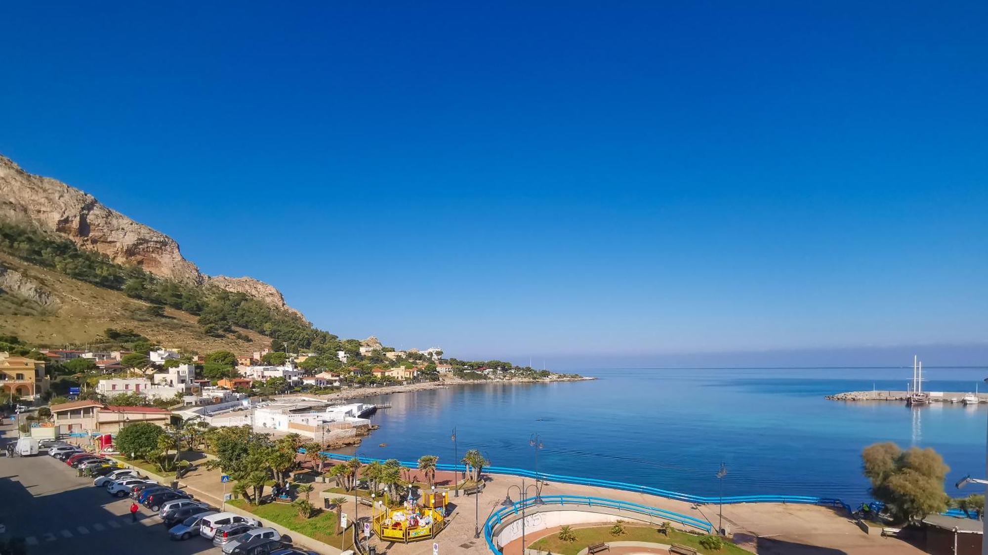 B&B Una Terrazza Sul Golfo Di Сферакавало Екстериор снимка
